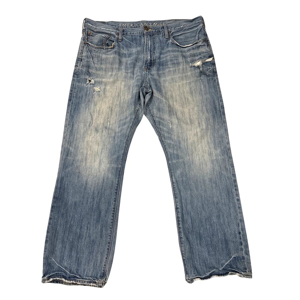 American Eagle Jeans Mens Size 38x32 Relaxed 100% Cotton Straight Ripped *READ*